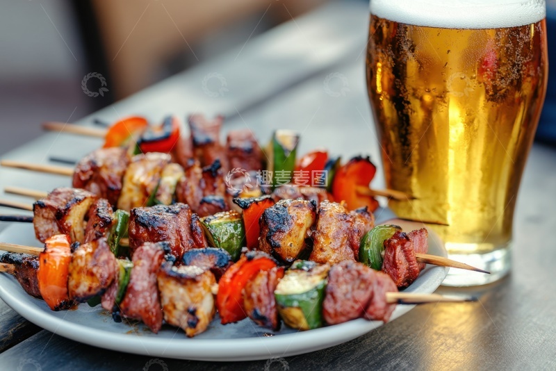 高清大图下载【趣麦麦图】烤串啤酒美食摄影