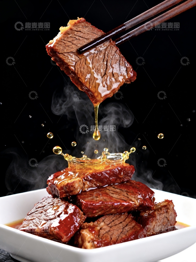 美味滴落卤汁的卤牛肉