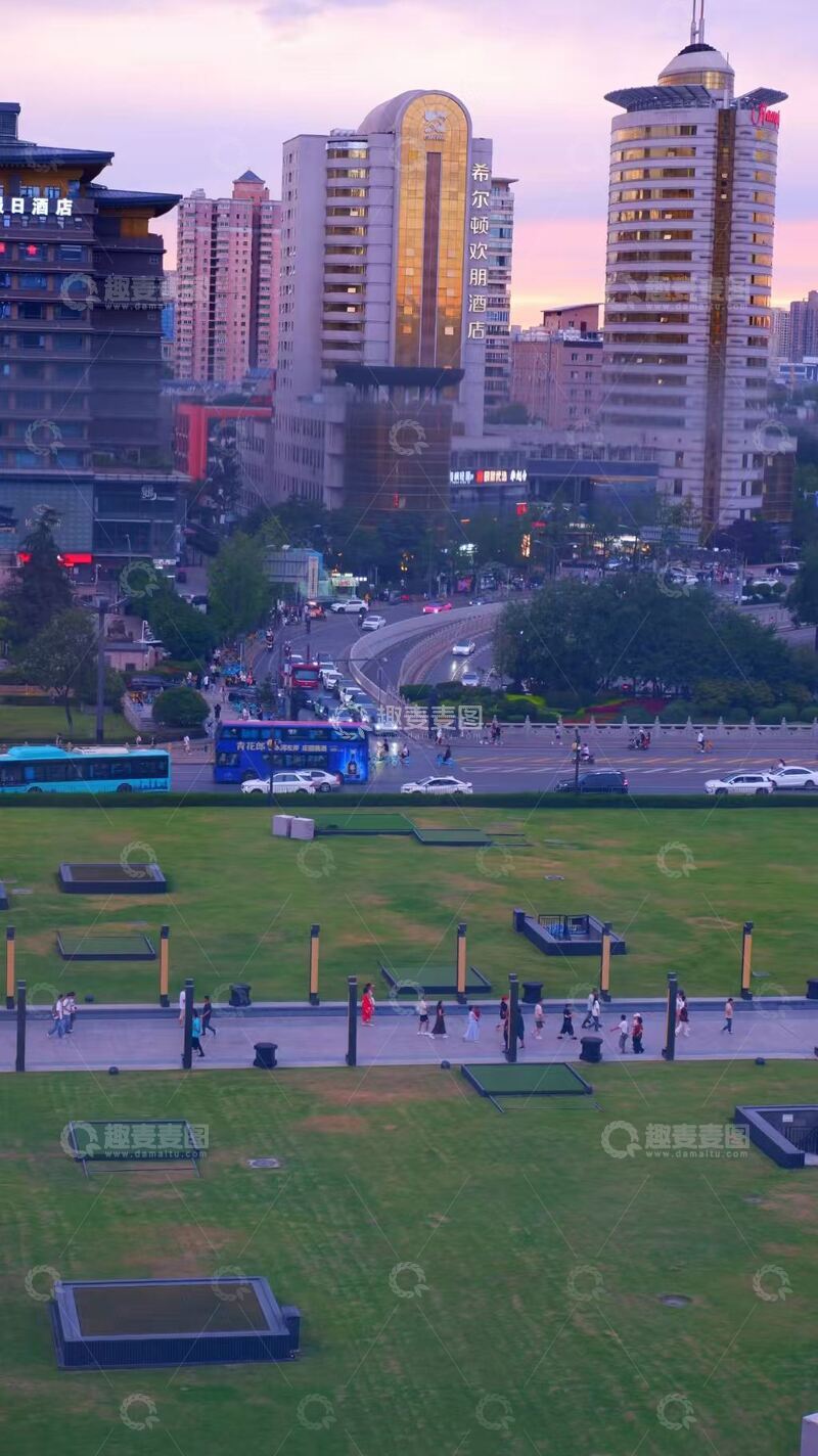 高清大图下载【趣麦麦图】城市建筑傍晚图