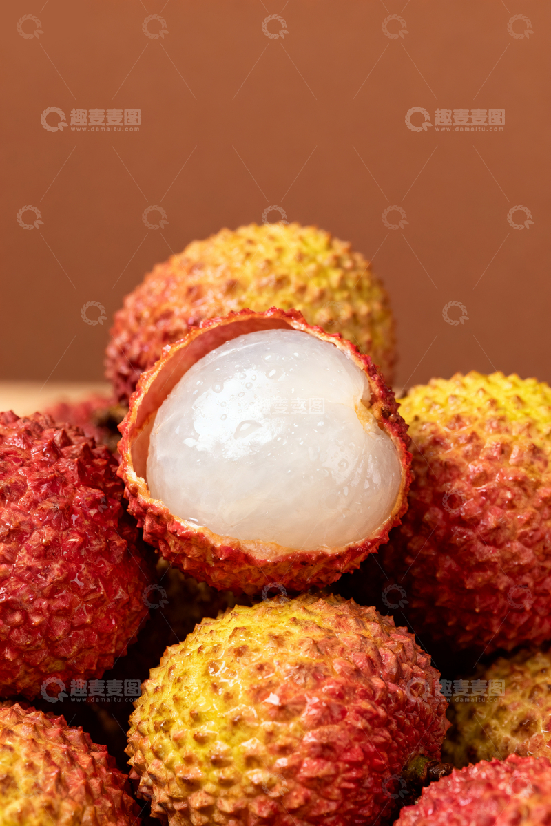 源文件下载【趣麦麦图】新鲜荔枝摄影4