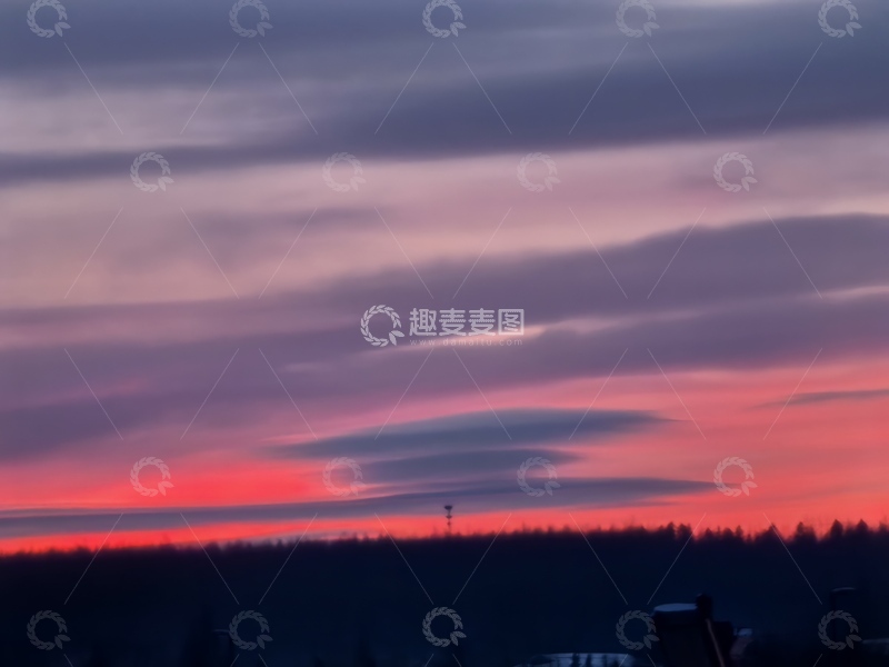 高清大图下载【趣麦麦图】-漠河的彩色天空