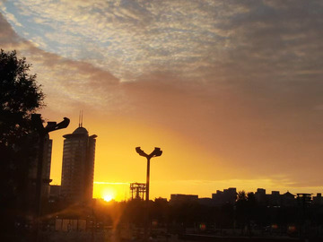 落日城市夕阳美景图