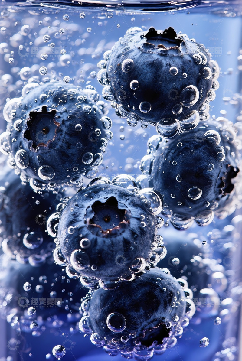 高清大图下载【趣麦麦图】蓝莓气泡水特写