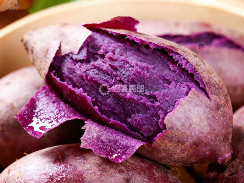 高清大图下载【趣麦麦图】竹篮里的美味紫心番薯