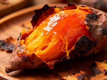 流蜜的红心烤红薯特写3