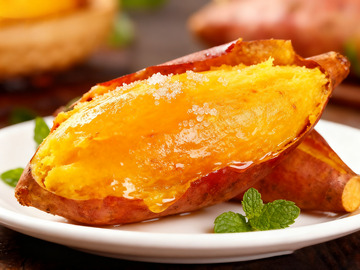 流蜜的红心烤红薯特写8