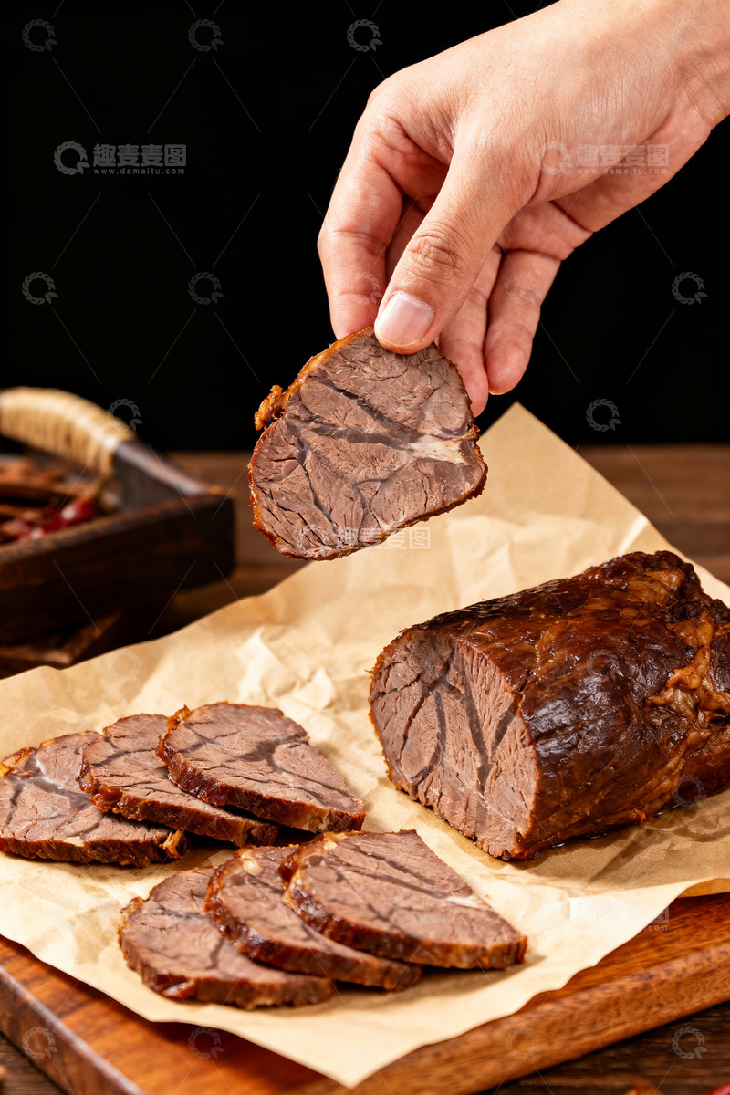 高清大图下载【趣麦麦图】饭店招牌五香卤牛肉高清图