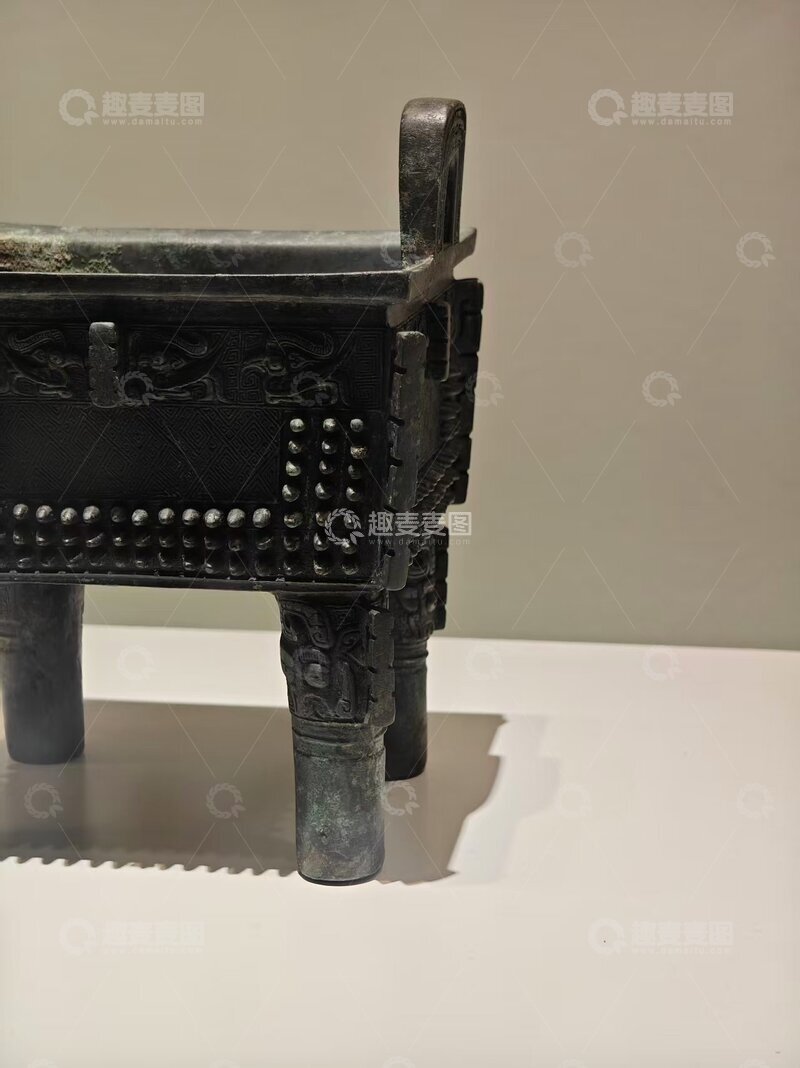 高清大图下载【趣麦麦图】商鼎-鼎力相助