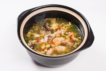 砂锅鲜香猪肚鸡1