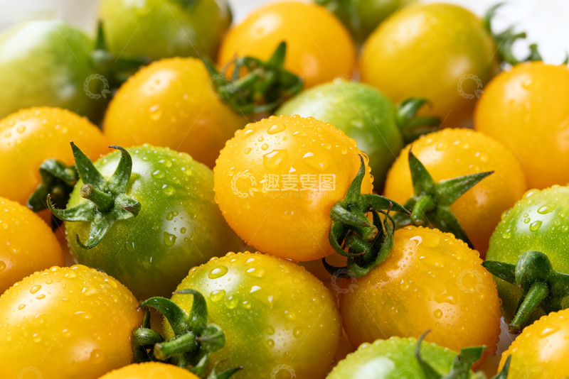 高清大图下载【趣麦麦图】新鲜小番茄带水珠特写5