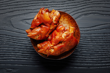 色泽诱人的卤猪蹄