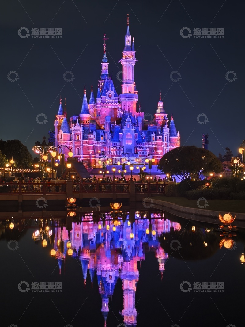 高清大图下载【趣麦麦图】秋日的迪士尼