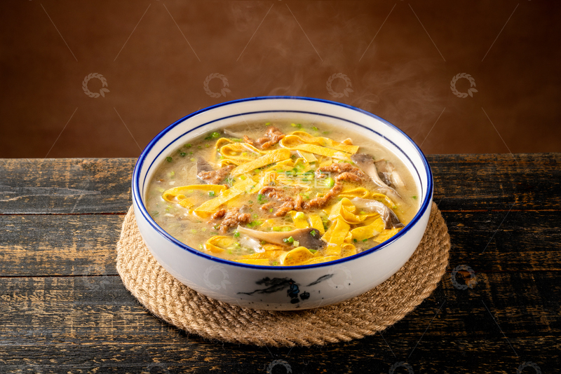 高清大图下载【趣麦麦图】蛋皮粉丝肉汤