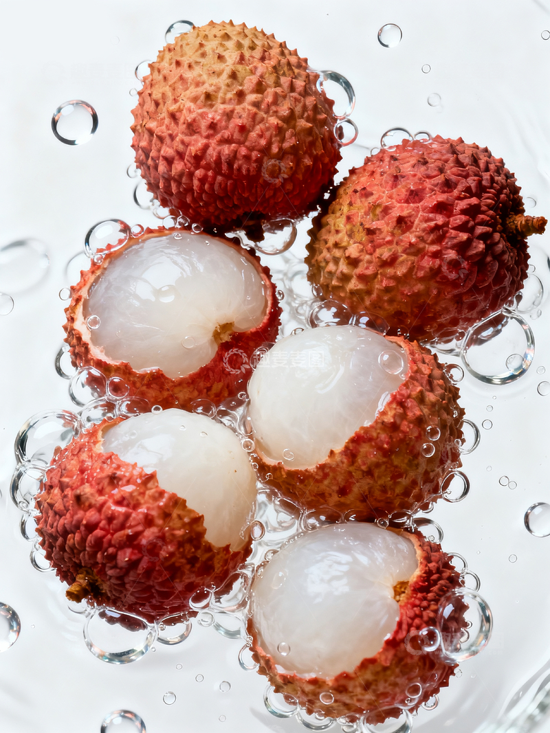 源文件下载【趣麦麦图】水中的荔枝4