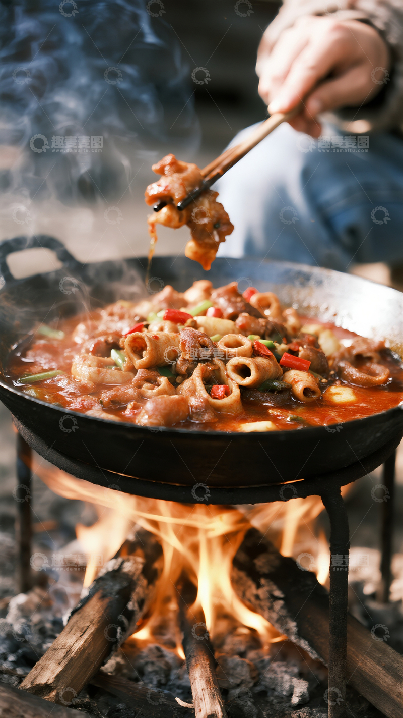 源文件下载【趣麦麦图】辣炒肥肠摄影8