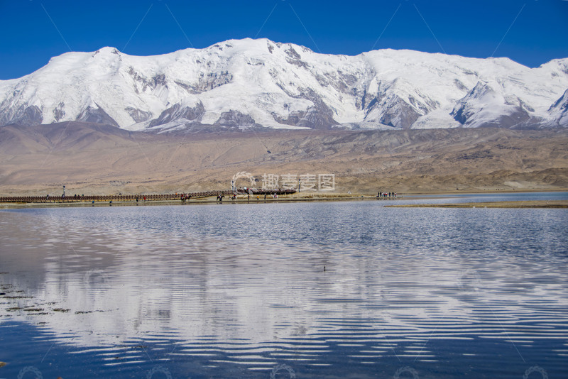 高清大图下载【趣麦麦图】南疆雪山湖泊