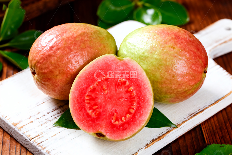 高清大图下载【趣麦麦图】芭乐红心番石榴鲜果展示6