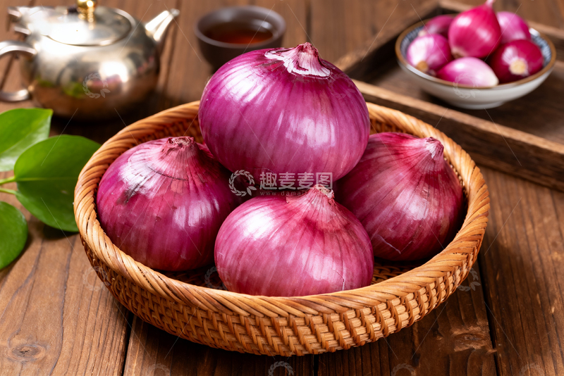 高清大图下载【趣麦麦图】新鲜紫皮洋葱