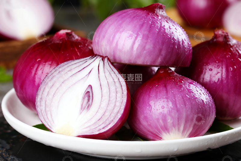 高清大图下载【趣麦麦图】新鲜红皮洋葱1