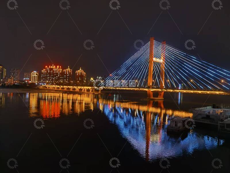 高清大图下载【趣麦麦图】夜色桥梁城市倒影