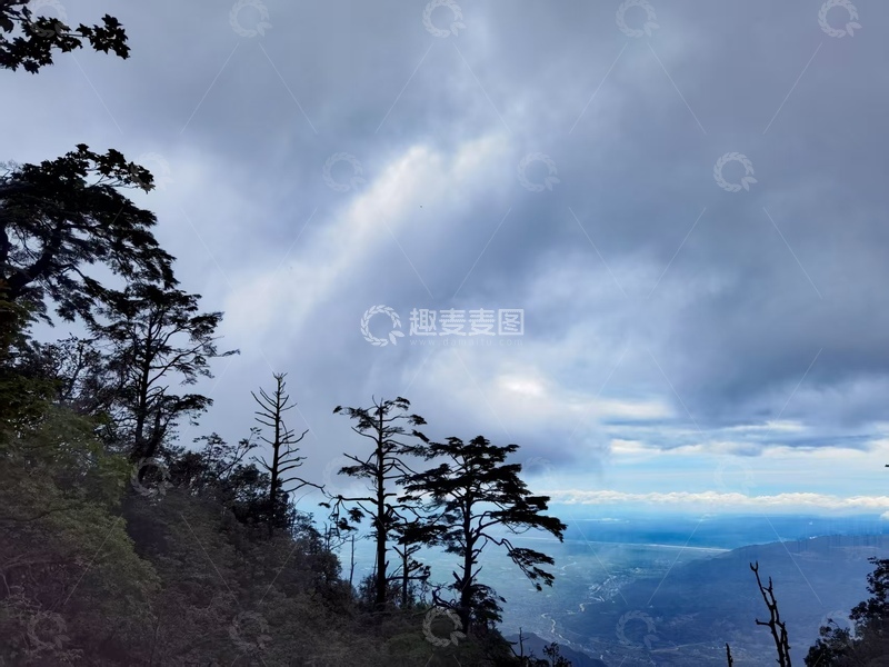 高清大图下载【趣麦麦图】山林云雾壮丽风光摄影图