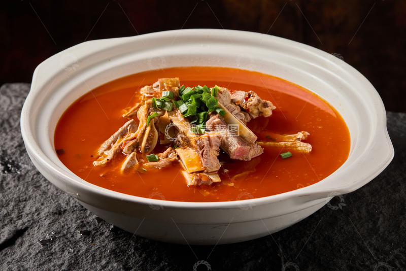 香浓红汤羊肉锅