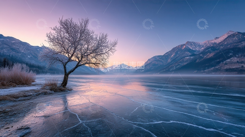高清大图下载【趣麦麦图】冻湖  氤氲   朦胧