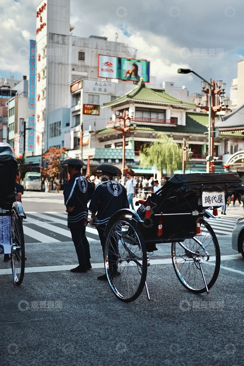 高清大图下载【趣麦麦图】日式街景人力车