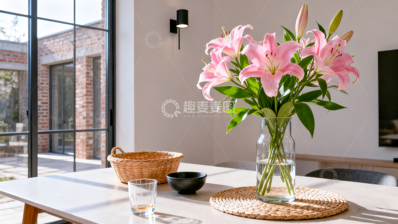 高清大图下载【趣麦麦图】现代简约家居室内桌面花瓶装饰