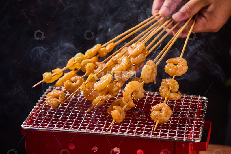 高清大图下载【趣麦麦图】炭火烤虾串特写