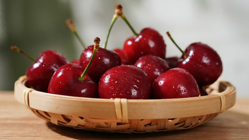 蔬菜水果之篮子里的车厘子大樱桃