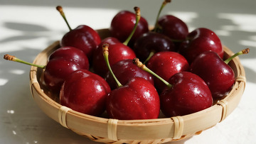 蔬菜水果之竹篮里的车厘子