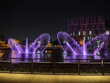 夜景喷泉灯光秀