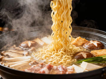 热气腾腾的韩式火锅