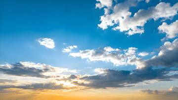 蓝天白云日落美景摄影图片