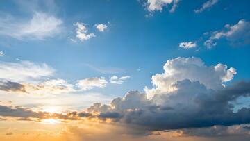 夕阳云彩美景摄影