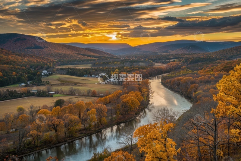 高清大图下载【趣麦麦图】秋季户外河流美景