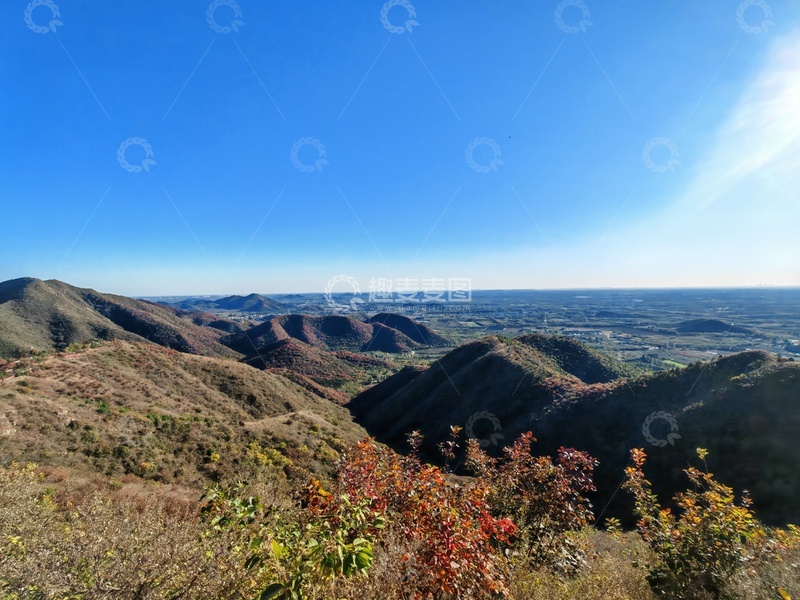 高清大图下载【趣麦麦图】秋山风光山峦起伏