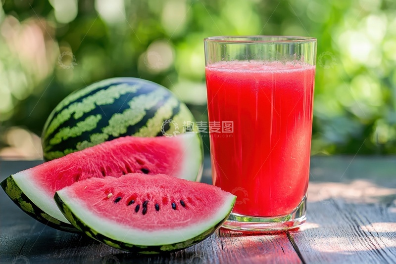高清大图下载【趣麦麦图】西瓜和西瓜汁饮料