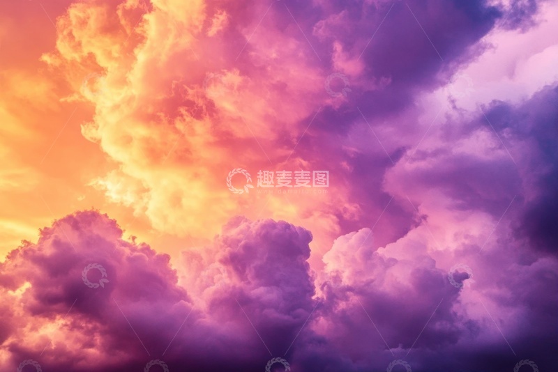 高清大图下载【趣麦麦图】紫金色云朵天空美景