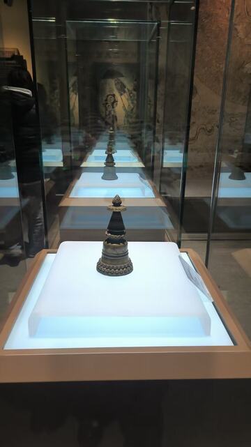 博物馆玻璃展柜古董