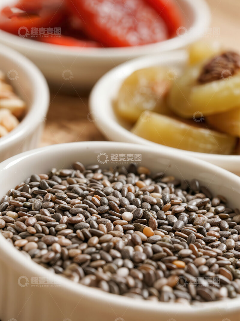 高清大图下载【趣麦麦图】奇亚籽  纤小  润肤   