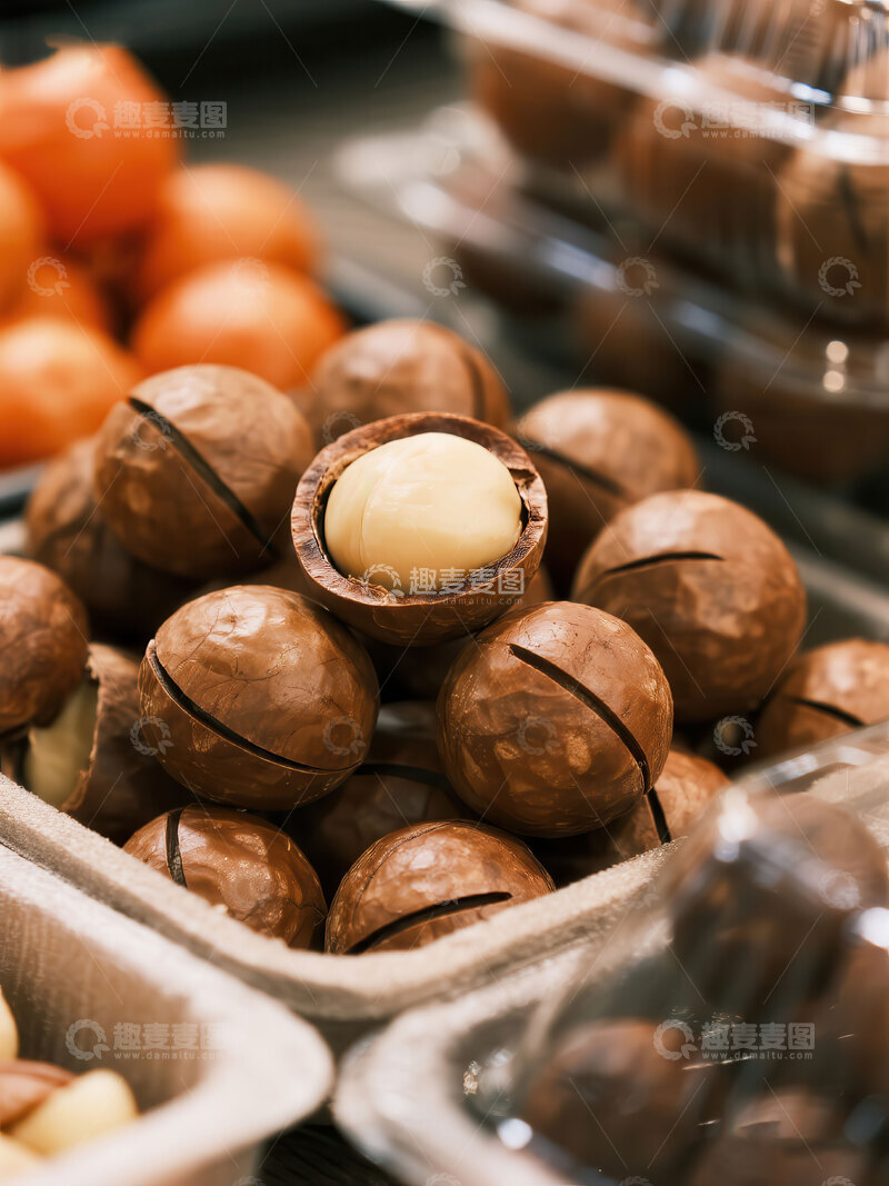 高清大图下载【趣麦麦图】夏威夷果  圆滚  安神