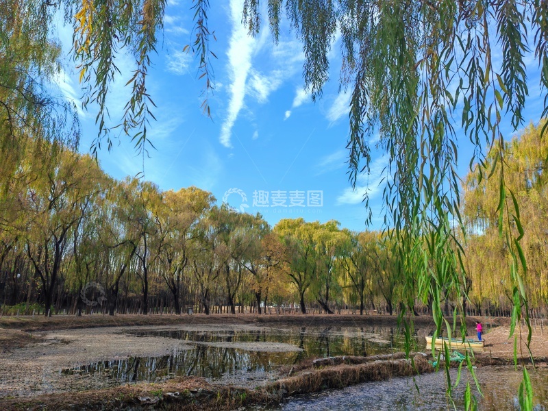 高清大图下载【趣麦麦图】-秋日湖畔风光摄影