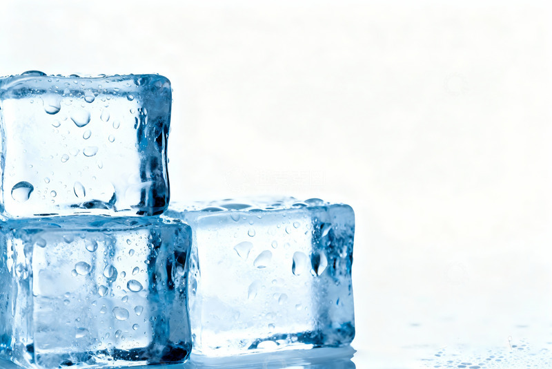 高清大图下载【趣麦麦图】蓝调冰块水滴清凉质感设计素材