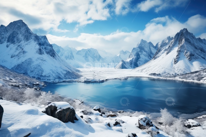 高清大图下载【趣麦麦图】雪地山峰湖泊自然美景
