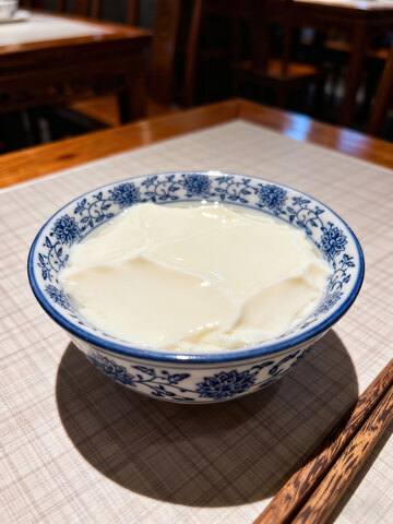 酸奶  醇厚  营养 