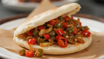 夹馍  生猛  实在  