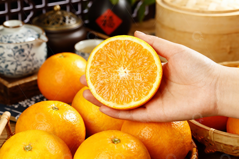 高清大图下载【趣麦麦图】鲜橙切片带水珠诱人水果素材6