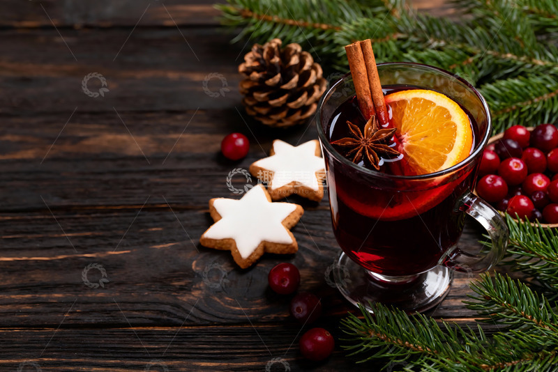 高清大图下载【趣麦麦图】热红酒配松果0